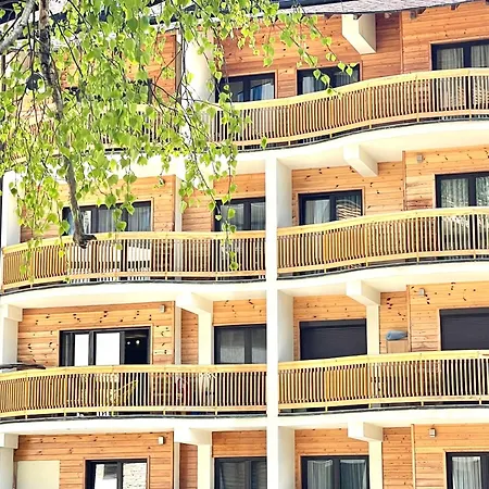 Tatarevic Golden Space Apartmán *