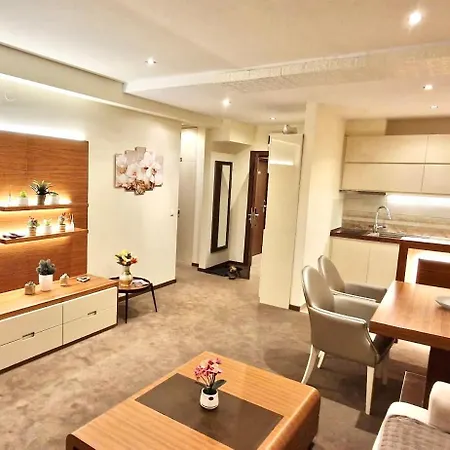 Tatarevic Golden Space *